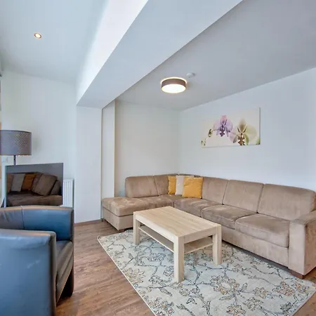 Ski-in, Ski-out Brunner Apartment, Wildschoenau, Cleaning Included *