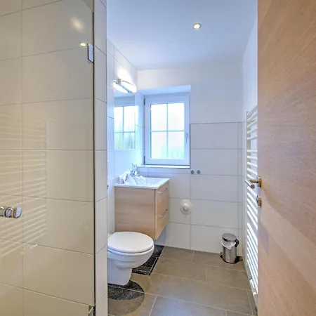 Ski-in, Ski-out Brunner Apartment, Wildschoenau, Cleaning Included דירה *